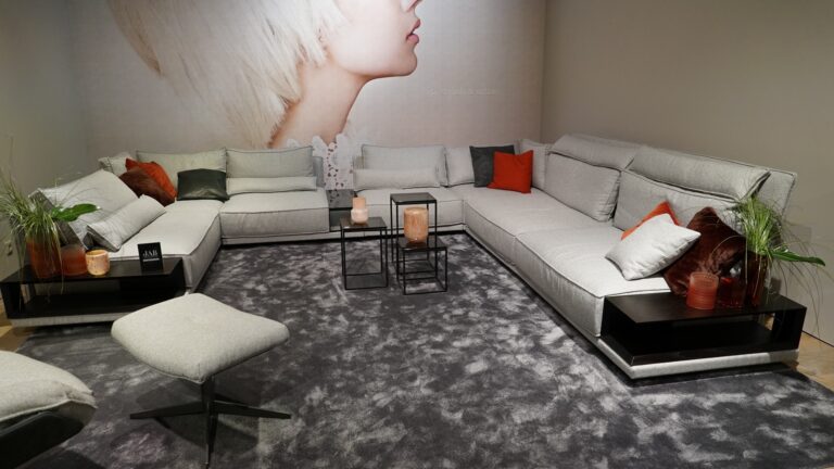 Ковры с Миланской выставки мебели и интерьера